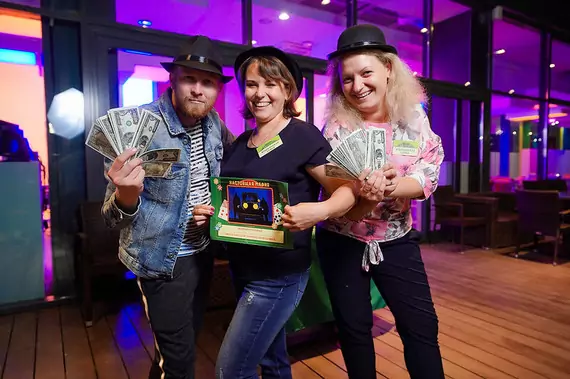 Как отметить 8 Марта в Калининграде: лучшие идеи для работы и праздника